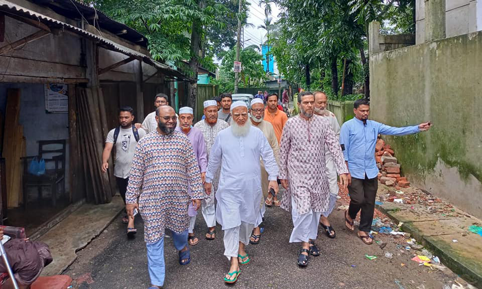 সিলেটে দিনভর আমীরে জামায়াতের ত্রাণ বিতরণ