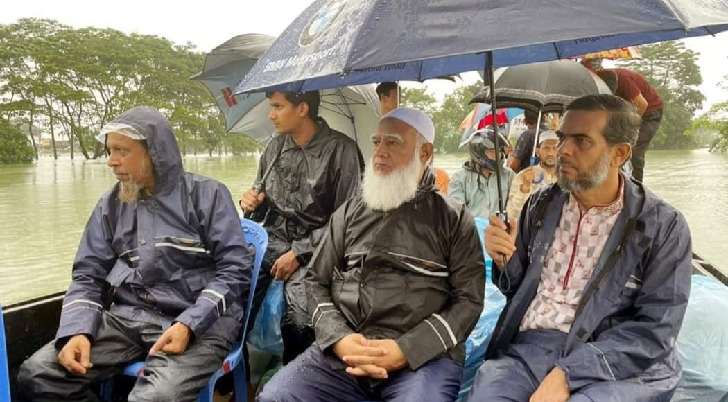 সিলেট সদর ও গোয়াইনঘাটে দিনভর আমীরে জামায়াতের ত্রাণ বিতরণ